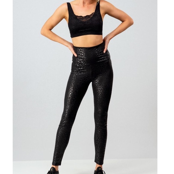 Leopard Print High Waist Legging - Picture 2 of 4